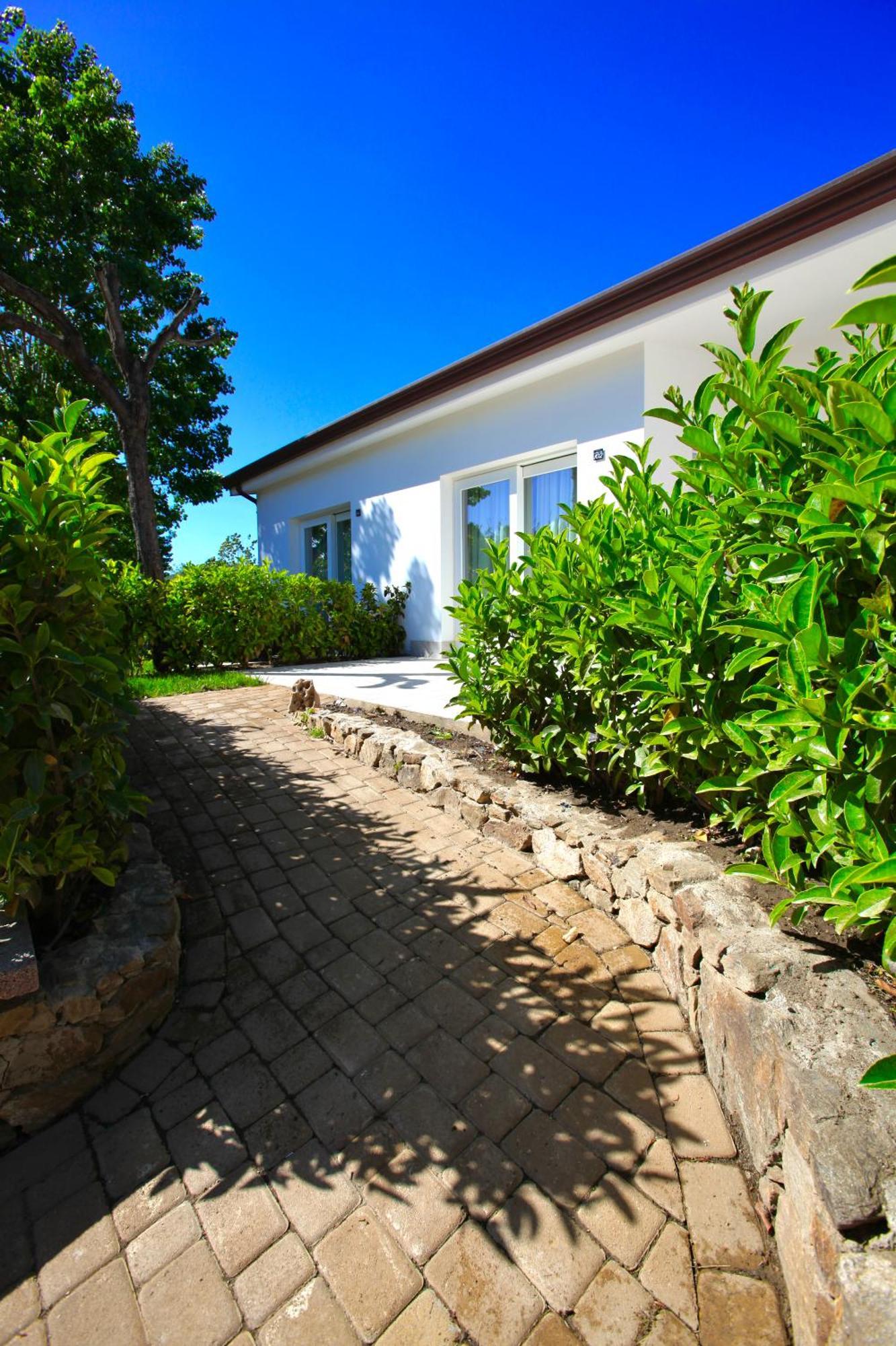 Resort Abbaia Ba Budoni Bagian luar foto