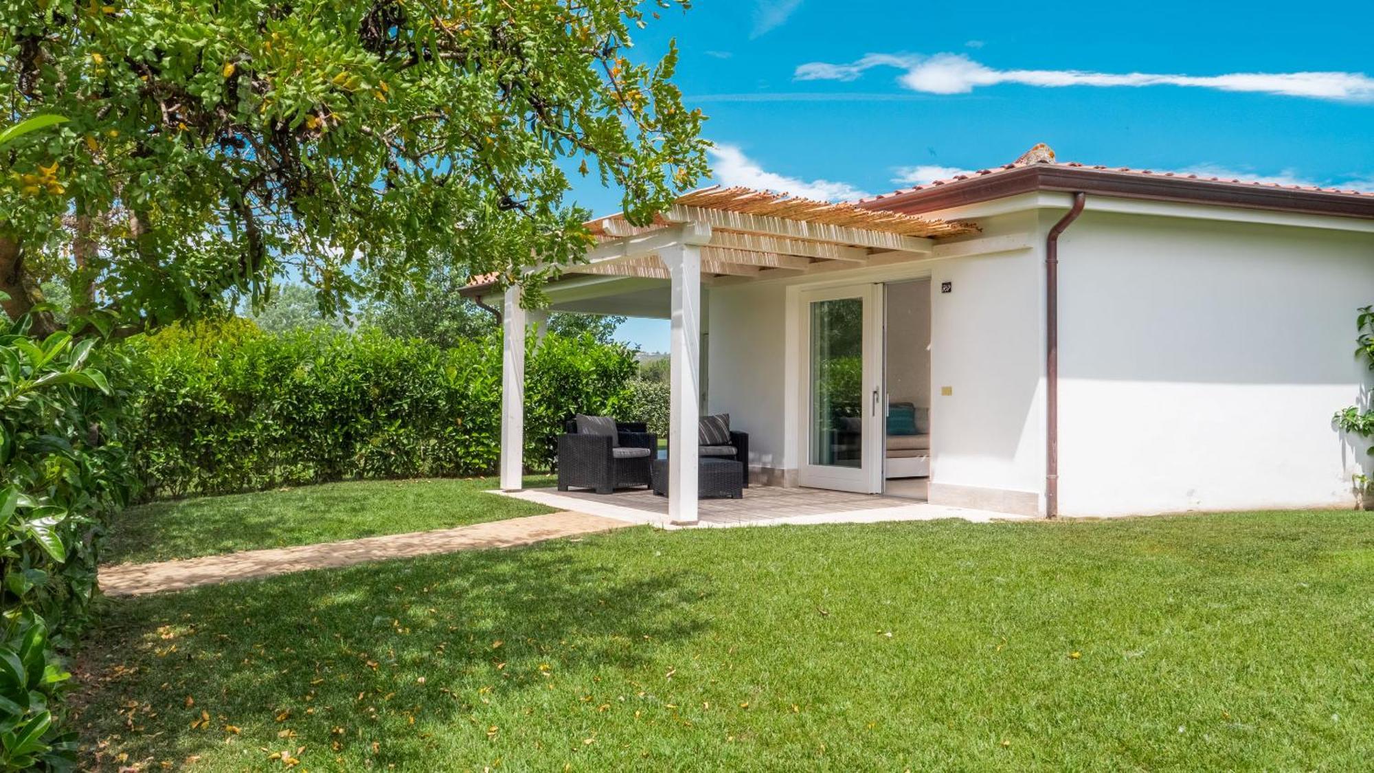 Resort Abbaia Ba Budoni Bagian luar foto